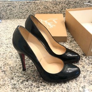 Christian loubotin pumps